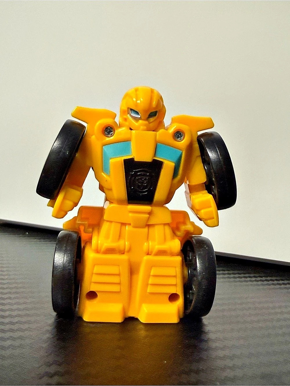 Hasbro Transformers Rescue Bots Academy Bumblebee Pullback Vehicle